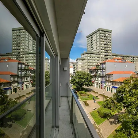 Comfy Luxury Apartment