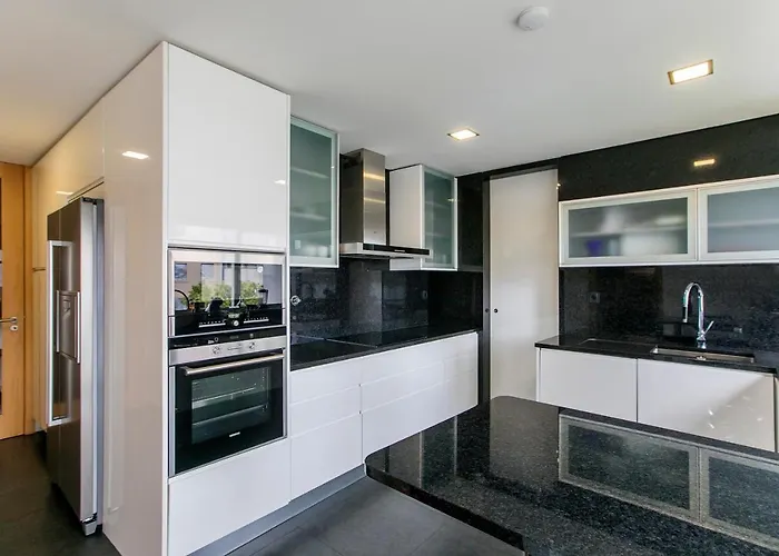 Comfy Luxury Apartman *